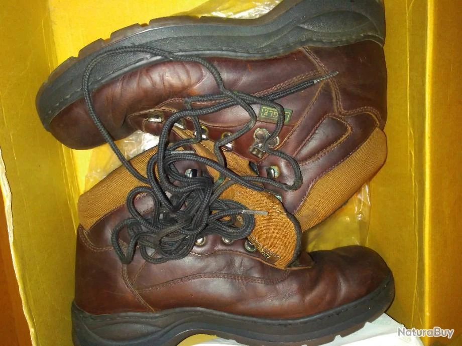 Chaussures De Randonnée AIGLE Modèle PICARDIE 3 Chaussures De Randonnée AIGLE Modèle PICARDIE